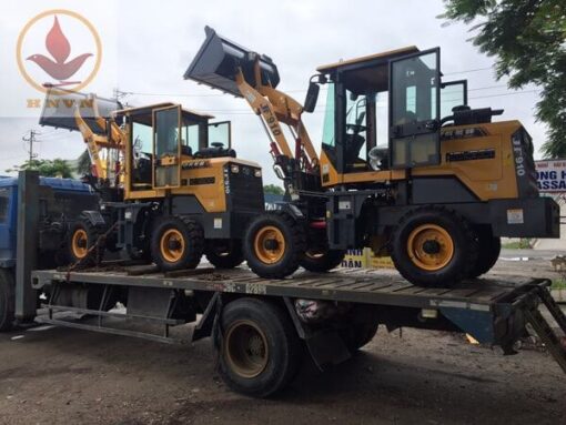 Máy xúc JF910 gầu 0,5 m3 bán đi Hải Phòng
