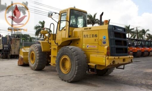 Máy xúc lật Kawasaki 80ZA gầu 3.2m3-2