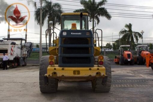 Máy xúc lật Kawasaki 80ZA gầu 3.2m3-3
