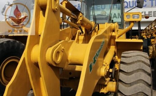 Máy xúc lật Kawasaki 80ZV gầu 3.4m3-4
