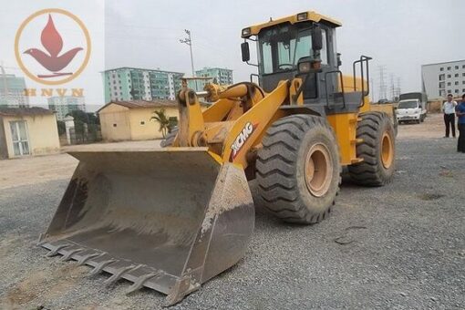 Máy xúc lật XCMG LW500F gầu 3m3-2
