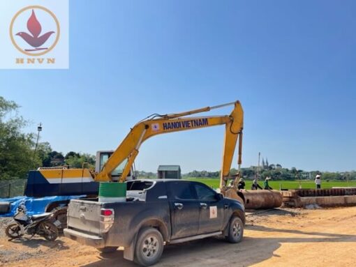 Máy xúc đào bánh xích Komatsu PC200-5