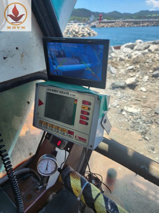 Cẩu xích Kobelco 7080 trọng tải 80 tấn, năm sản xuất 1995