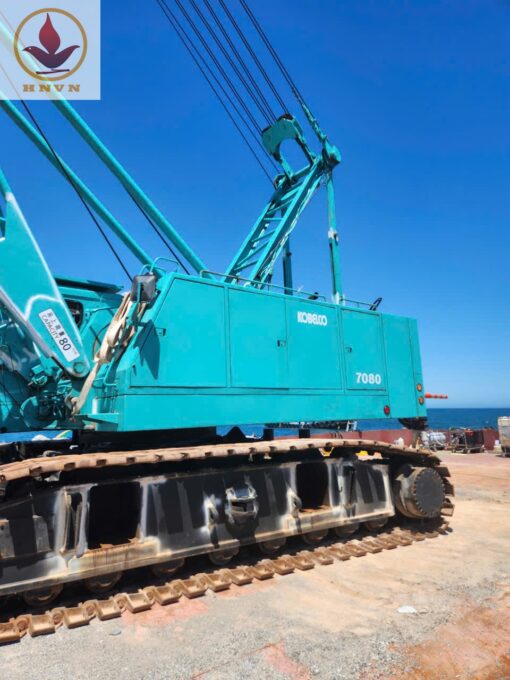 Cẩu xích Kobelco 7080 trọng tải 80 tấn, năm sản xuất 1995