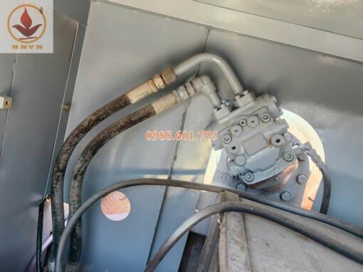 Cẩu bánh xích Hitachi KH150-3 (40 tấn), sản xuất năm 1985