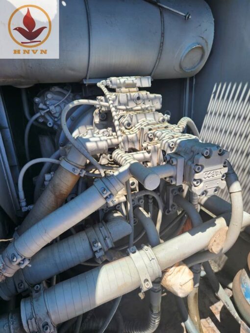 Cẩu bánh xích Kobelco 7080 trọng tải 80 tấn, sản xuất năm 1990