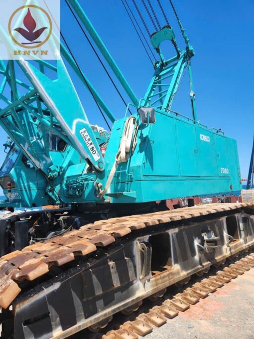 Cẩu bánh xích Kobelco 7080 trọng tải 80 tấn, sản xuất năm 1990