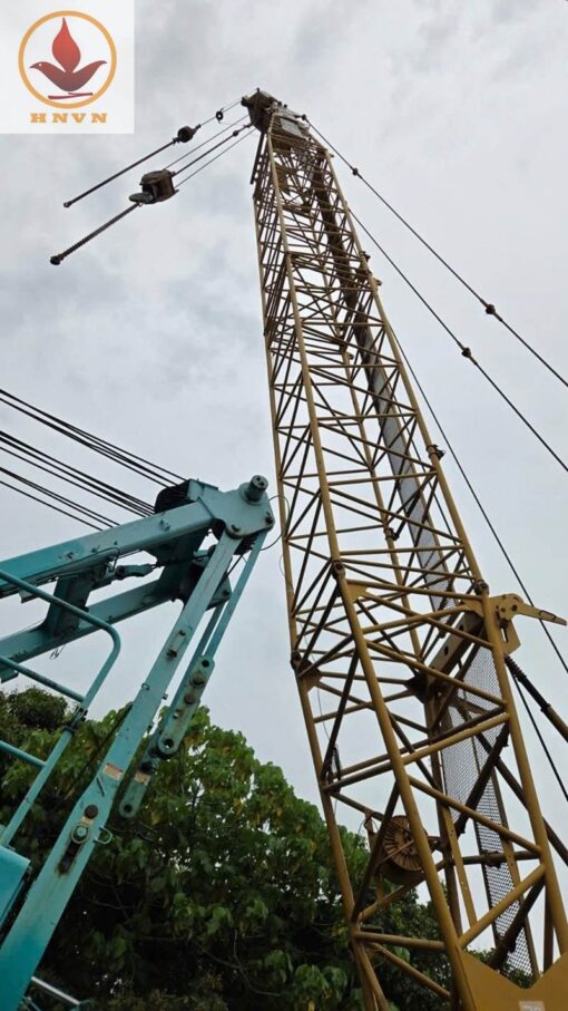 Cẩu Kobelco 7055-1 đời 1990 tải trọng 55 tấn