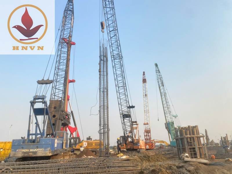Máy khoan cọc nhồi DH500-5 đầu khoan R10
