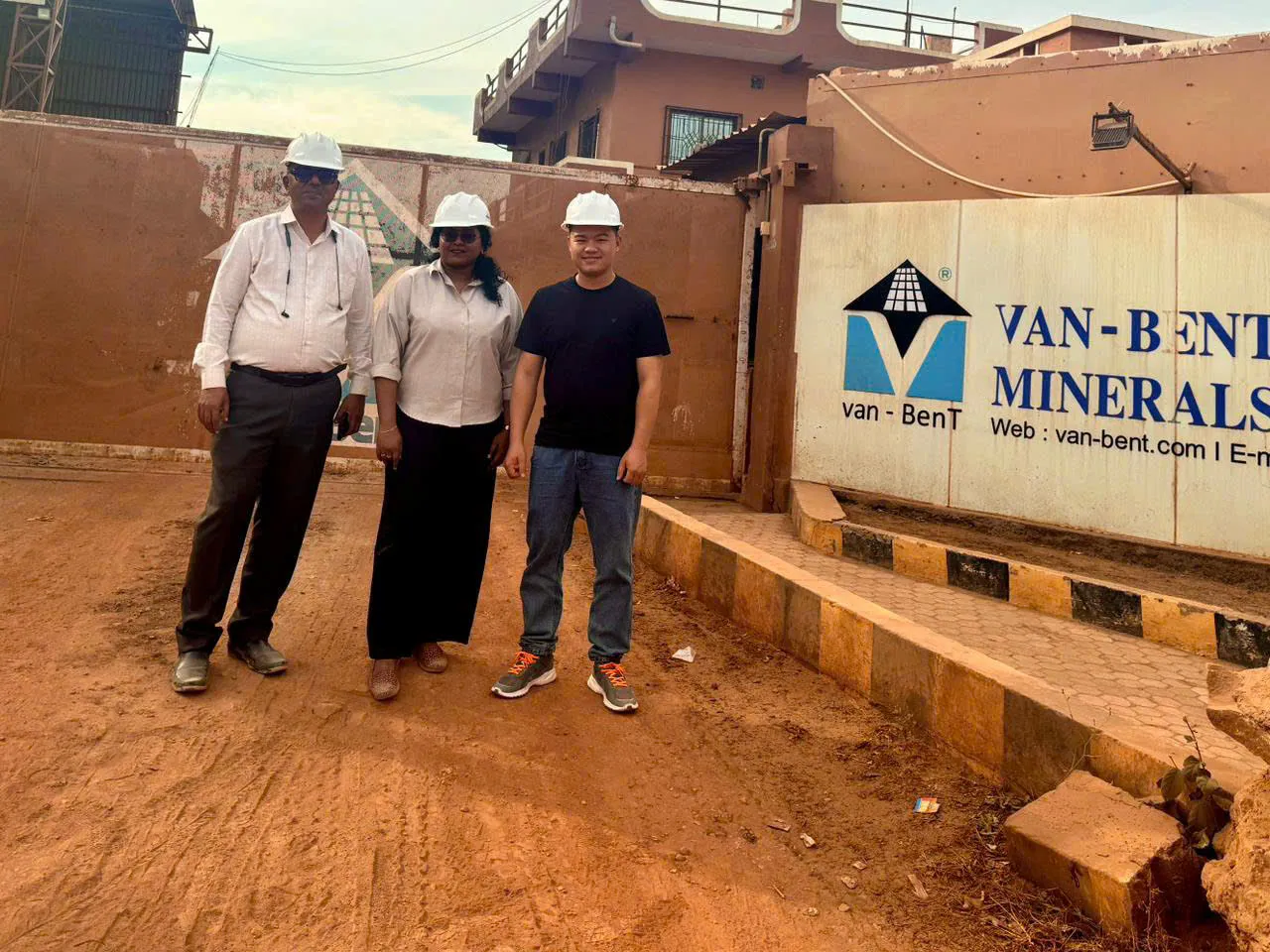 Bentonite – Dự án cầu Hồng Hà và cầu Ngọc Đường