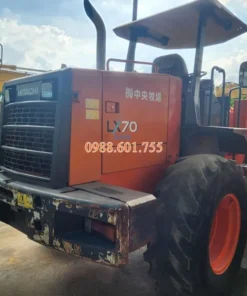 Máy xúc lật Hitachi LX70-7