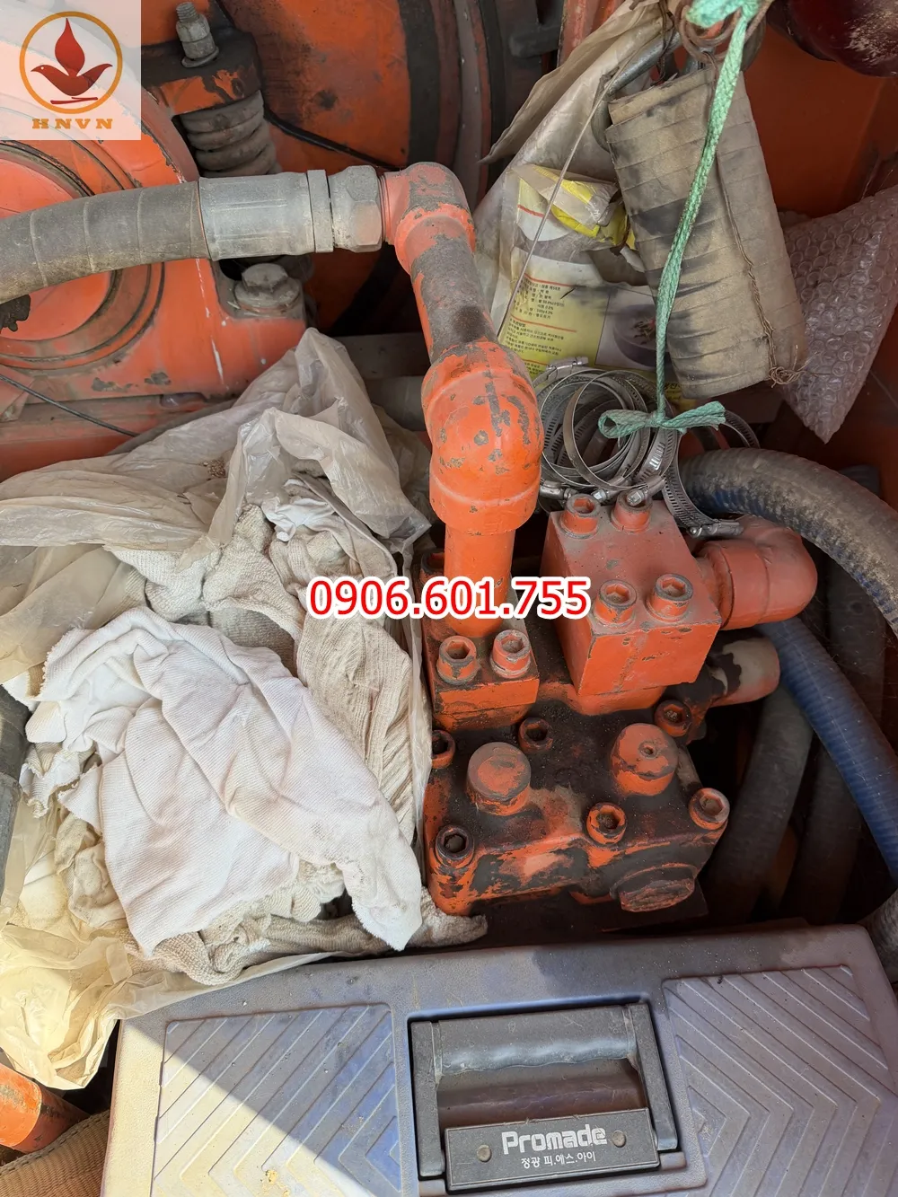 IHI DCH700 – Lợi Thế Nổi Bật Trong Phân Khúc Cẩu Bánh Xích 70 Tấn