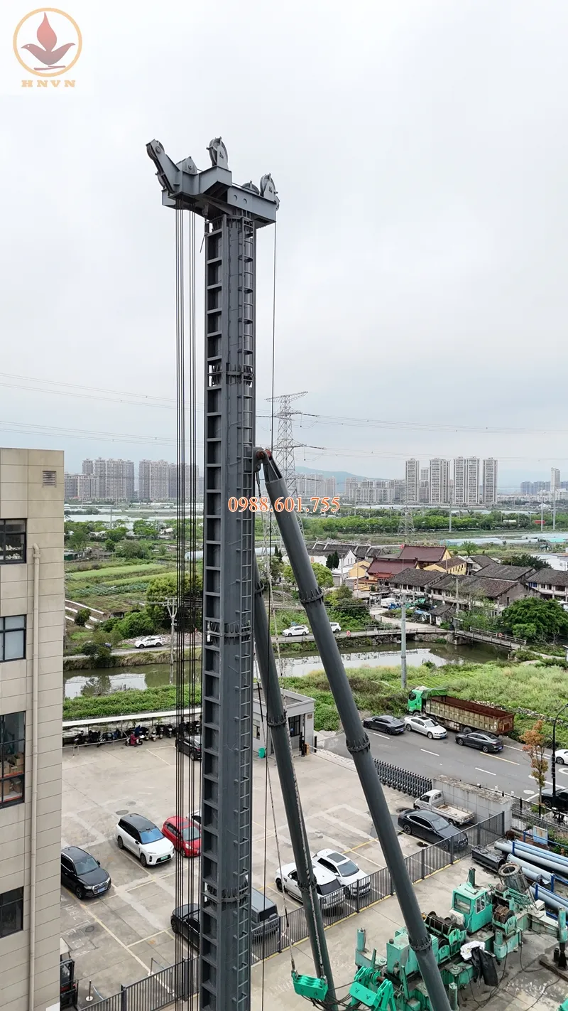 Ra mắt dòng máy cọc bánh xích JU90 – JU120 – JU160