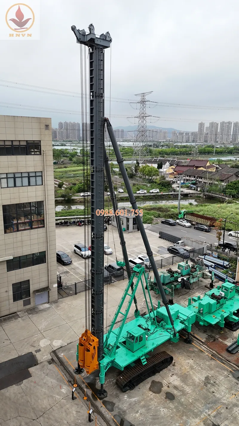 Ra mắt dòng máy cọc bánh xích JU90 – JU120 – JU160