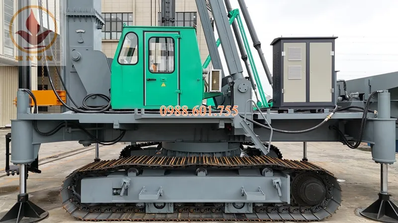 Ra mắt dòng máy cọc bánh xích JU90 – JU120 – JU160