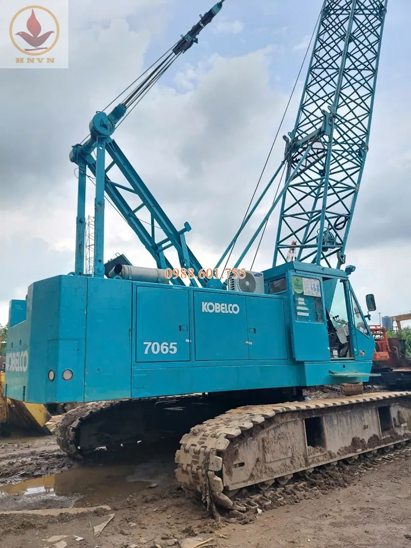 Bán cẩu bánh xích Kobelco 7065 đời 1995 – tải trọng 65 tấn