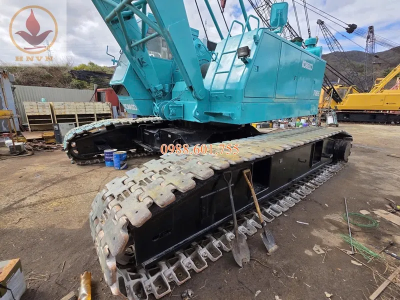 Bán cẩu bánh xích Kobelco 7065 đời 1995 – tải trọng 65 tấn