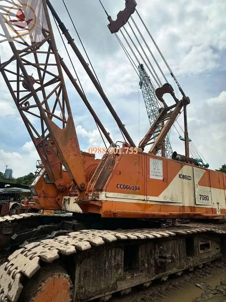 KOBELCO 7080 ĐỜI 1994 – CẨU BÁNH XÍCH 80 TẤN SẴN BÃI