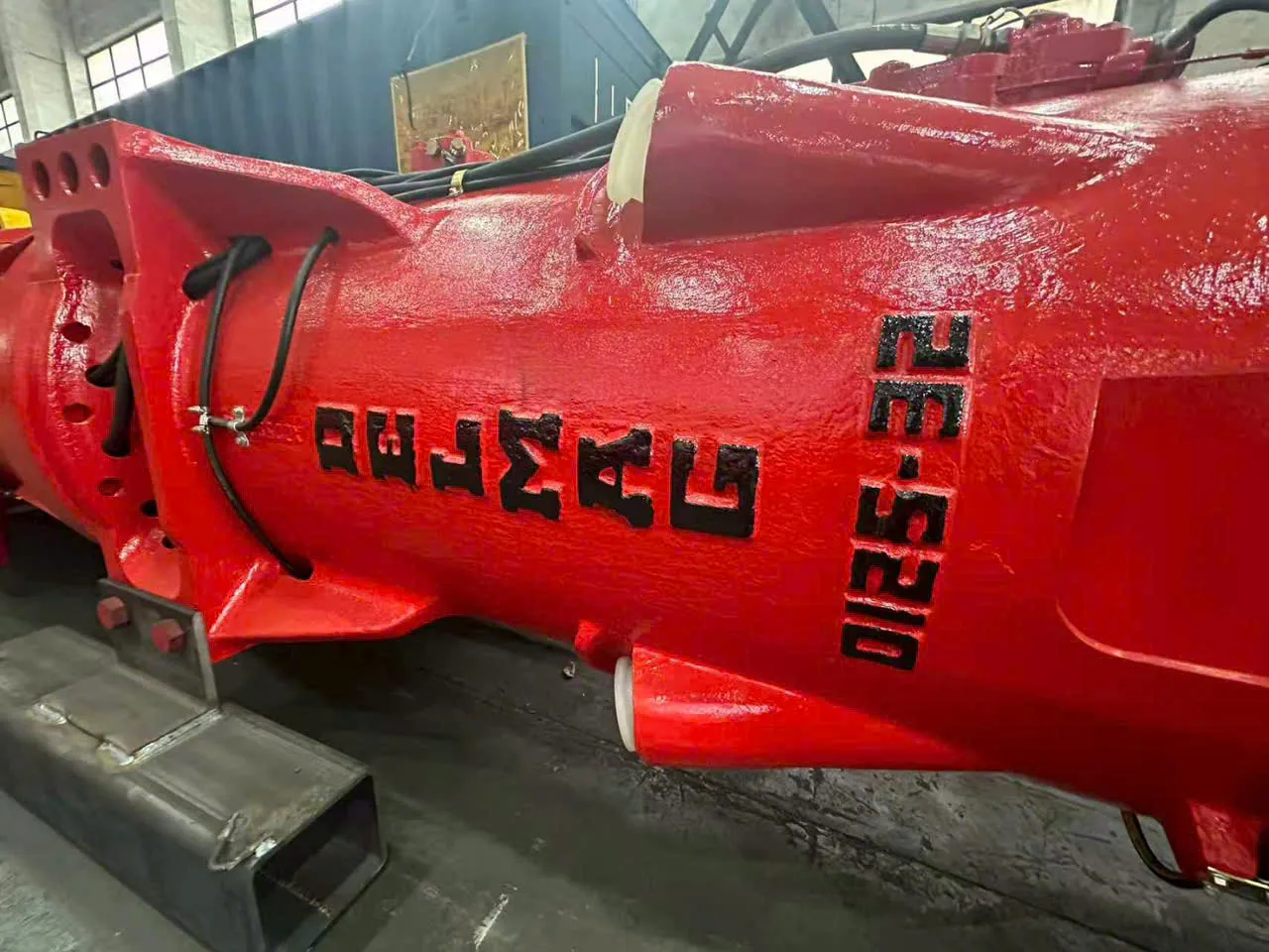 Thông số búa đóng cọc D125-32 như thế nào? Đóng cọc D800, D1000 thì dùng búa diesel loại nào?